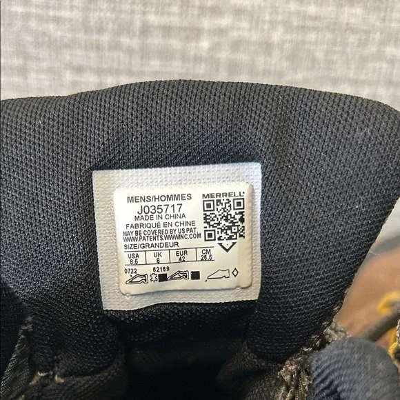 Merrell Men's Brown Hiking Boots with Yellow Accents - Picture 9 of 16